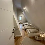 Apartman Go By Olympic Gardens *