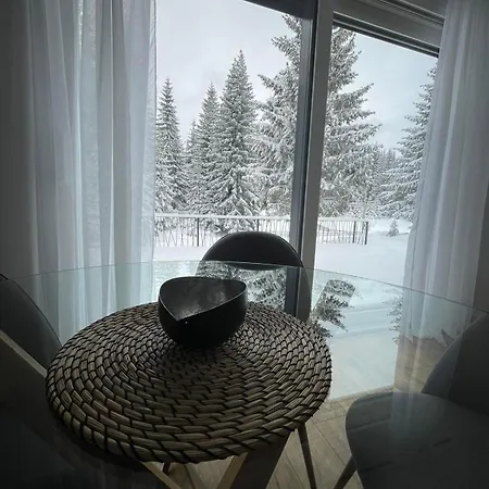 Go By Olympic Gardens Apartman