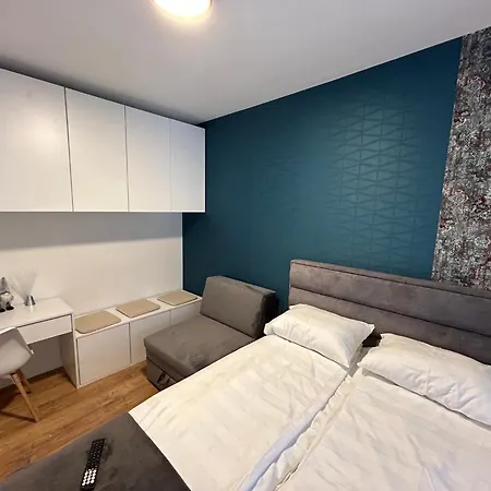 Go By Olympic Gardens Jahorina