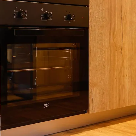 Go By Olympic Gardens Apartman *