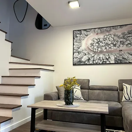 Apartment Go By Olympic Gardens Jahorina